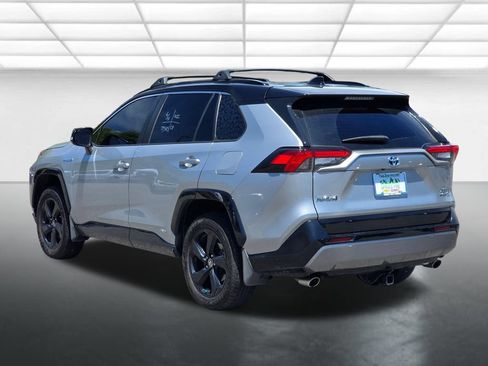 Used 2021 Toyota RAV4 XSE w/ XSE Grade Weather Package AWD/4WD image 17