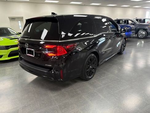 Used 2025 Honda Odyssey Sport-L image 7