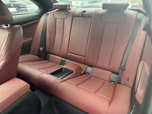 Used 2025 BMW 230i xDrive Coupe w/ Premium Package image 26