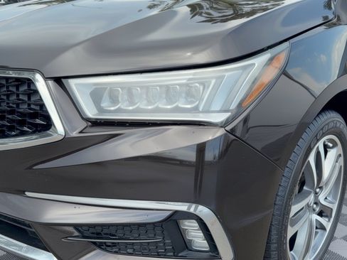 Used 2017 Acura MDX w/ Advance Package FWD image 12