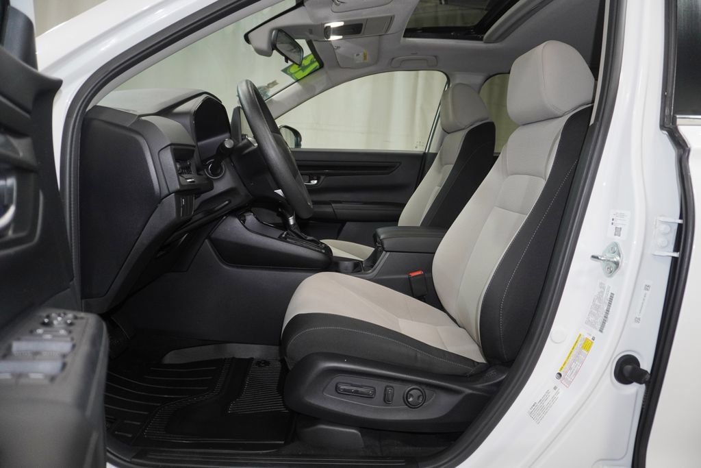 Used 2023 Honda CR-V EX image 11
