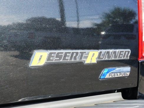 Used 2019 Nissan Frontier Desert Runner image 7