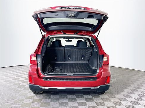 Used 2017 Subaru Outback 2.5i Premium image 27