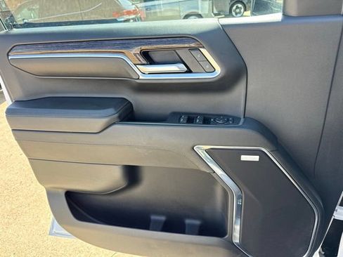 Used 2024 GMC Sierra 1500 Elevation w/ Elevation Premium Package AWD/4WD image 20