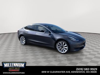 Used 2018 Tesla Model 3 Mid Range