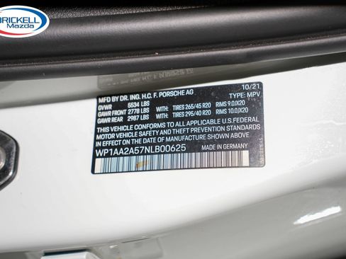 Used 2022 Porsche Macan AWD/4WD image 40