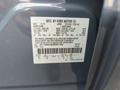 New 2025 Ford Maverick XLT w/ XLT Luxury Package image 27