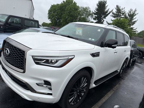 Used 2023 INFINITI QX80 Premium Select w/ Cargo Package AWD/4WD image 3