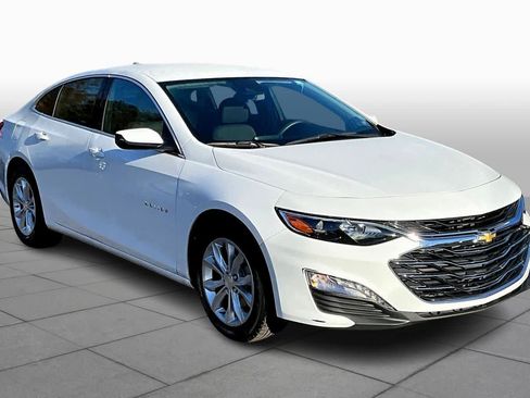 Used 2023 Chevrolet Malibu LT image 2