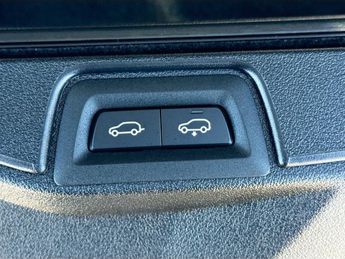 New 2026 BMW X5 xDrive50e w/ Executive Package image 13