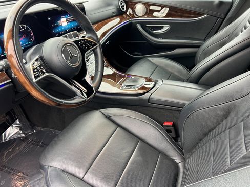Used 2022 Mercedes-Benz E 450 4MATIC Sedan image 9