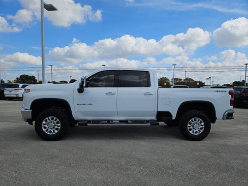 Used 2021 Chevrolet Silverado 2500 LTZ image 6