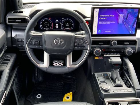 Used 2025 Toyota 4Runner TRD Sport Premium image 6