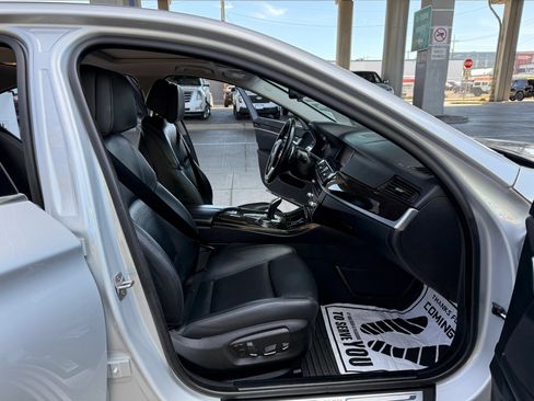 Used 2016 BMW 535i Sedan RWD image 23