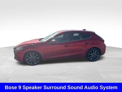 Used 2018 MAZDA MAZDA3 Grand Touring image 4