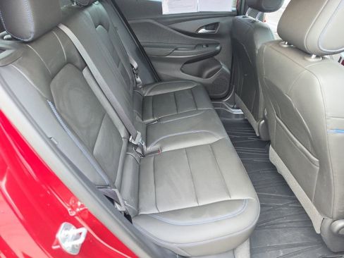 Certified 2025 Buick Envista Sport Touring w/ Convenience I Package image 28