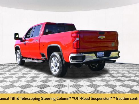Used 2022 Chevrolet Silverado 2500 LTZ w/ LTZ Premium Package image 18