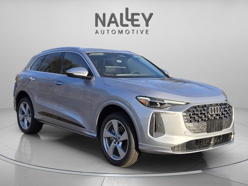 New 2025 Audi Q5 Premium Plus image 8