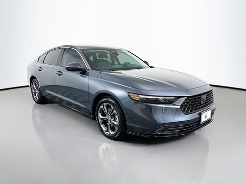 Used 2026 Honda Accord EX-L image 3