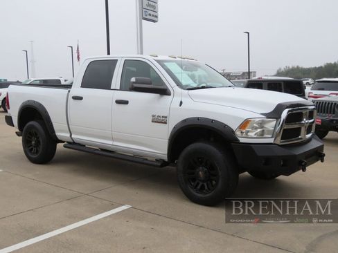 Used 2016 RAM 2500 Tradesman w/ Chrome Appearance Group image 8