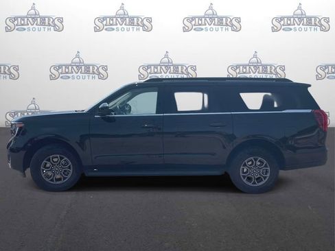 Used 2025 Ford Expedition Max Active RWD image 6