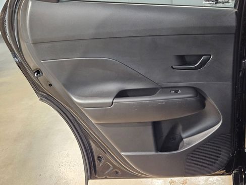 Used 2024 Hyundai Kona SEL FWD image 33