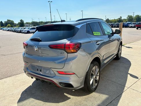 Used 2021 Buick Encore GX Select w/ Sport Touring Package FWD image 4