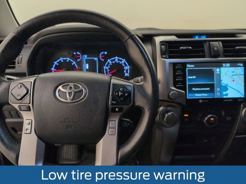 Used 2022 Toyota 4Runner SR5 Premium AWD/4WD image 21