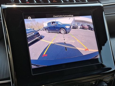 Used 2023 Jeep Grand Cherokee L Laredo image 19