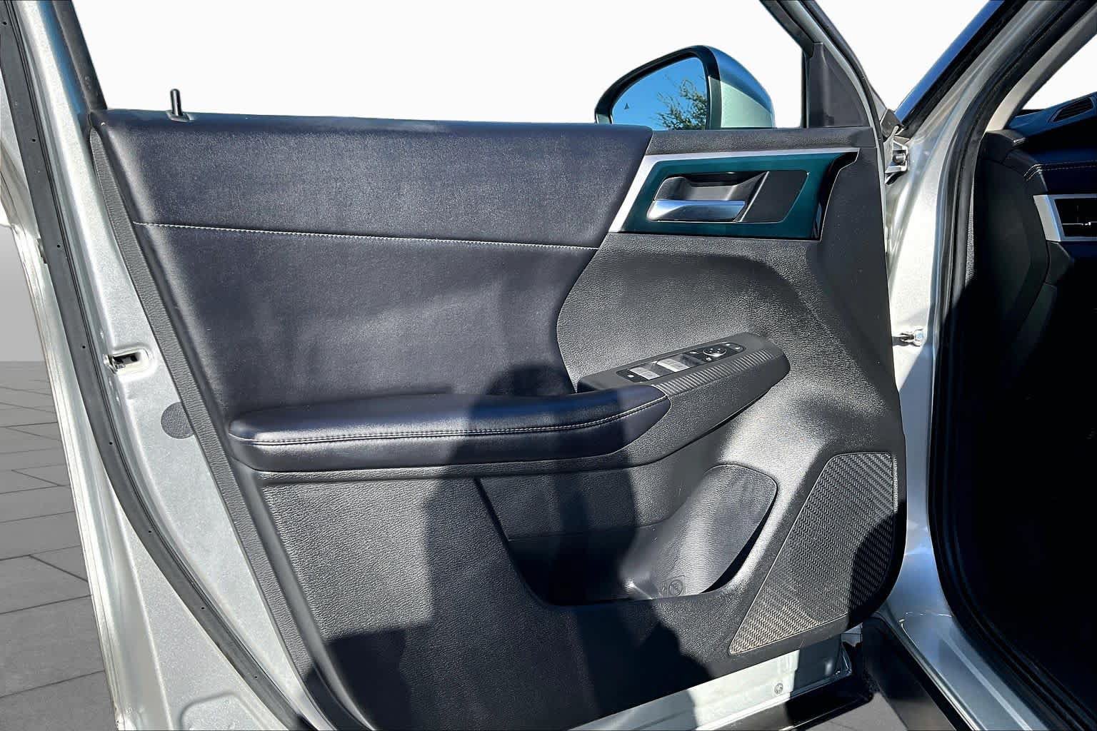 Used 2022 Mitsubishi Outlander SE AWD/4WD image 22
