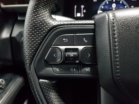 Used 2025 Toyota Tacoma SR RWD image 25