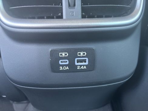 Certified 2025 Subaru Legacy Premium image 10