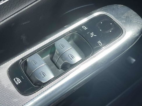 New 2026 Mercedes-Benz GLC 300 4MATIC image 32