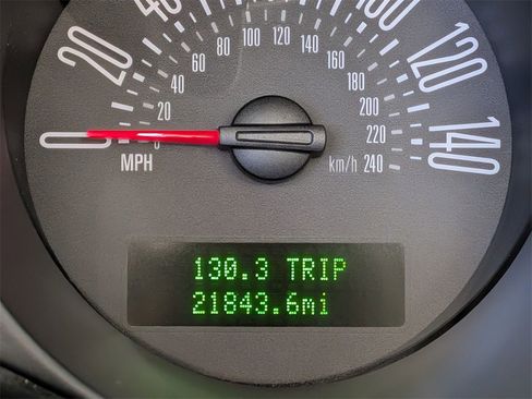 Used 2006 Ford Mustang GT image 16