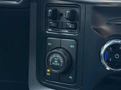 New 2025 Ford F150 Lariat w/ Equipment Group 502A High image 18