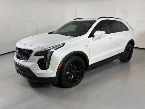 Used 2022 Cadillac XT4 Sport AWD/4WD image 4