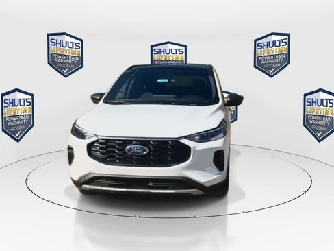 New 2025 Ford Escape ST-Line image 3