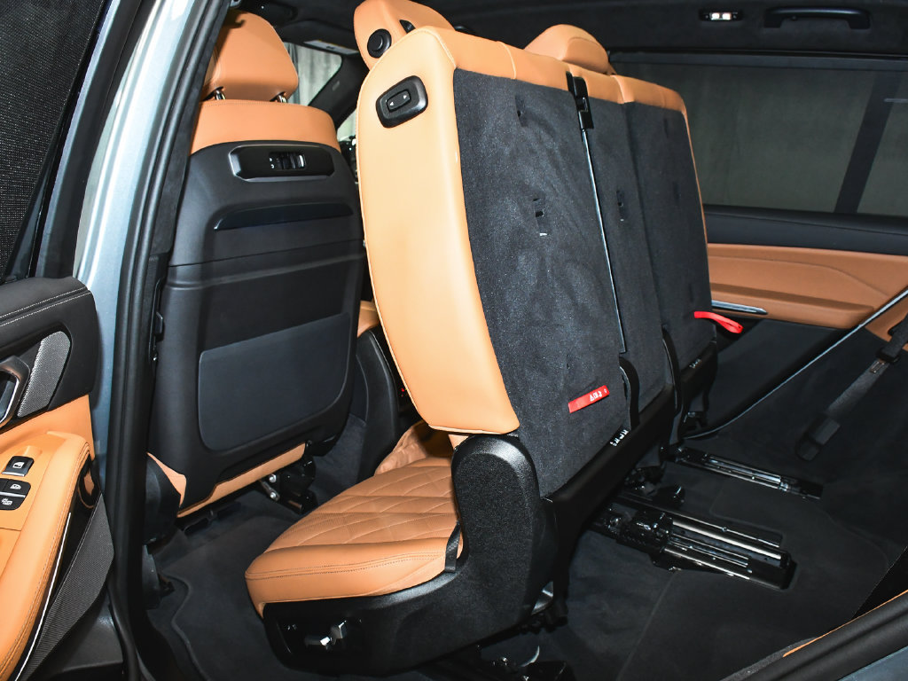 Used 2026 BMW X7 xDrive40i AWD/4WD image 59