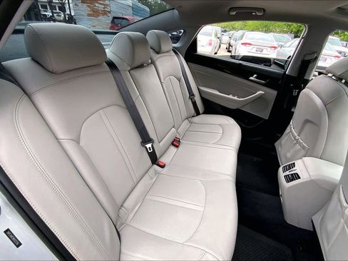 Used 2017 Hyundai Sonata Limited w/ Ultimate Package 04 FWD image 20