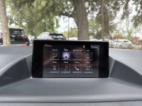 Used 2015 Lexus CT 200h w/ Navigation Package FWD image 24