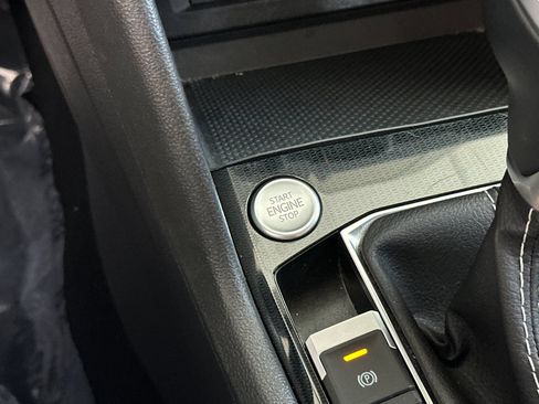 Used 2025 Volkswagen Taos S FWD image 28