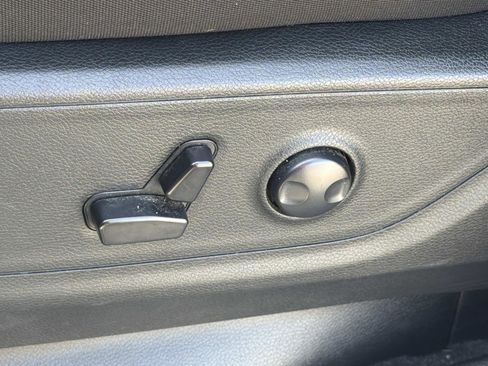 Used 2025 RAM 1500 Big Horn AWD/4WD image 21