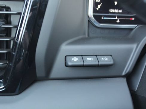 Used 2025 GMC Sierra 2500 AT4 w/ AT4 Premium Plus Package AWD/4WD image 29