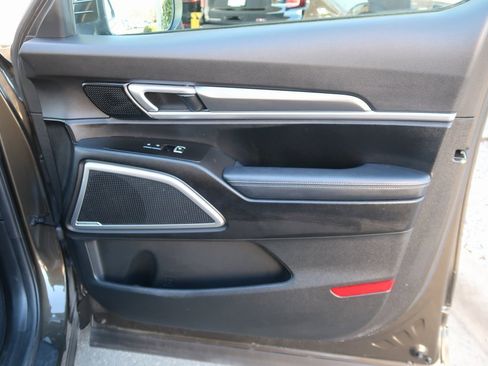 Used 2021 Kia Telluride S image 41