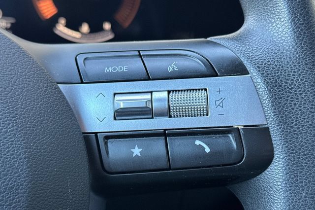 Used 2025 Hyundai Tucson SEL AWD/4WD image 38