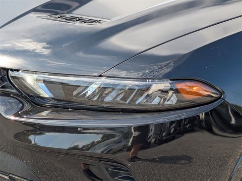 Used 2024 Dodge Hornet R/T image 8