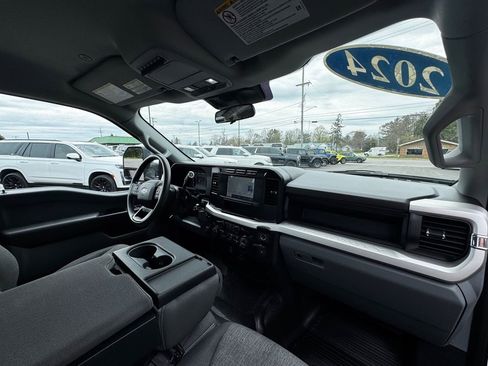 Used 2024 Ford F250 XL w/ FX4 Off-Road Package AWD/4WD image 25