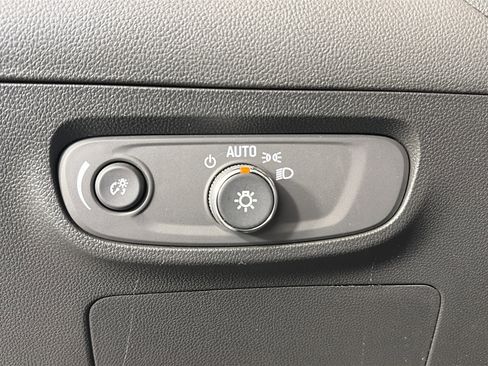 Certified 2024 Buick Encore GX Preferred w/ Comfort Package image 24