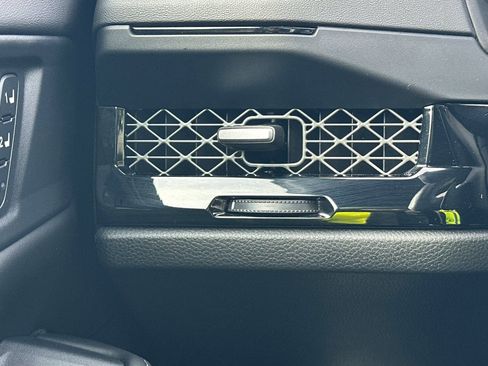 Used 2023 Honda Accord Sport image 30