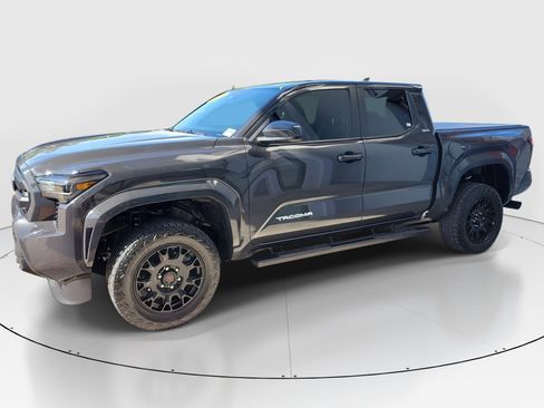 Certified 2025 Toyota Tacoma SR5 RWD image 4